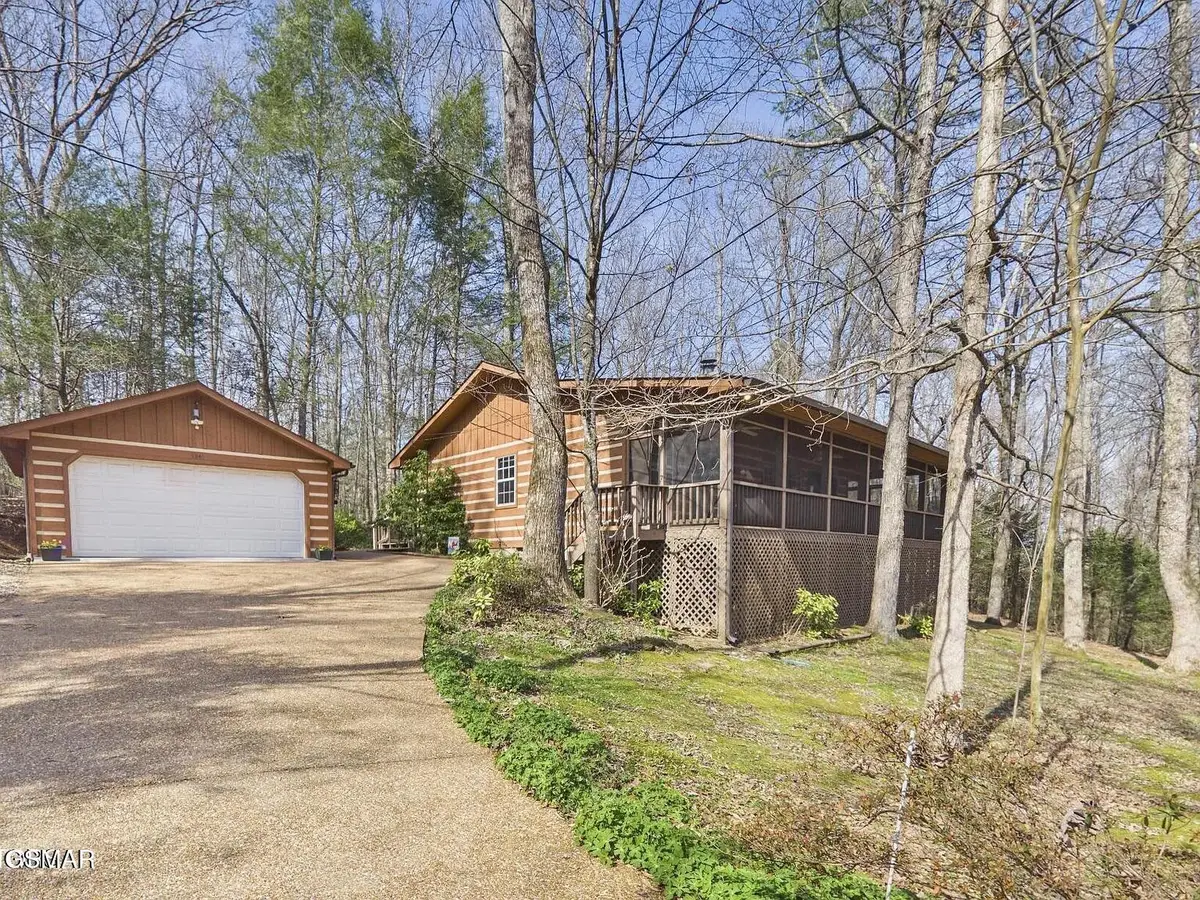 3840 Saddle Brook Way, Sevierville, TN 37862 - #1