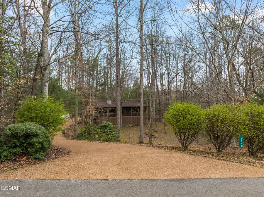 3840 Saddle Brook Way, Sevierville, TN 37862 - #2