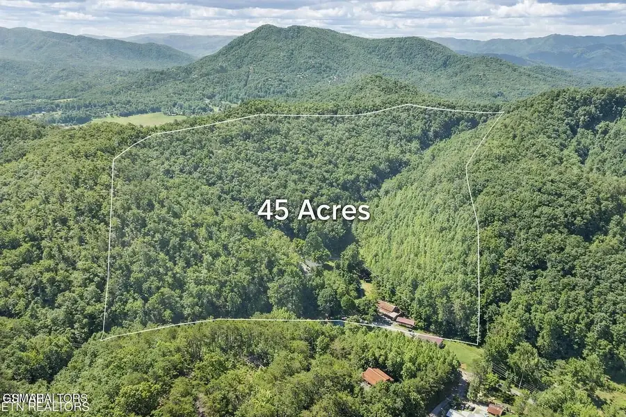 2792 Happy Hollow Road, Sevierville, TN 37862 - #2