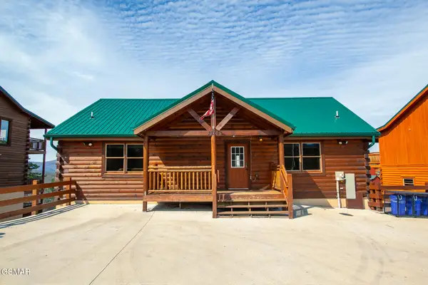 3708 Tilda Hilltop Way, Sevierville, TN 37862