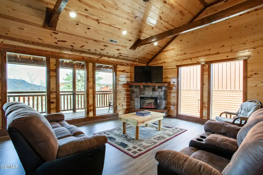 3708 Tilda Hilltop Way, Sevierville, TN 37862 - #2