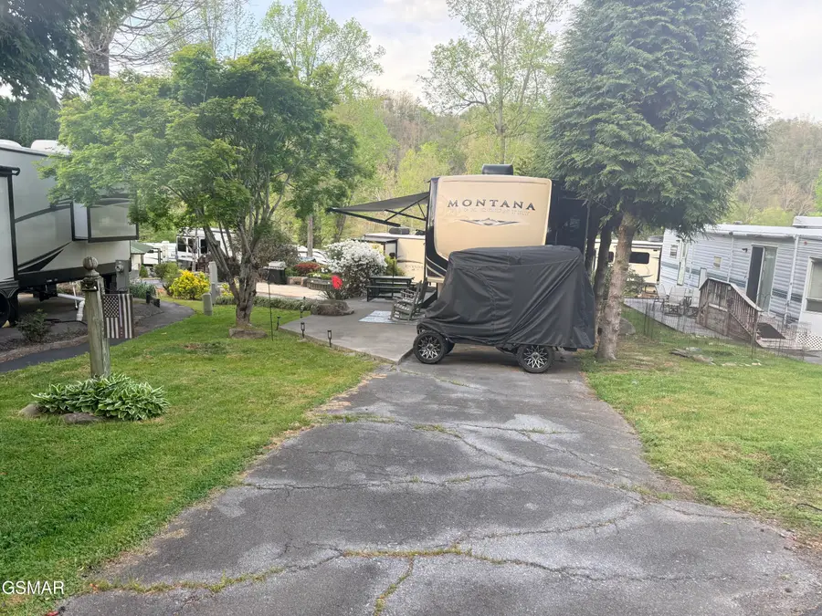 4229 E Parkway #115, Gatlinburg, TN 37738 - #3