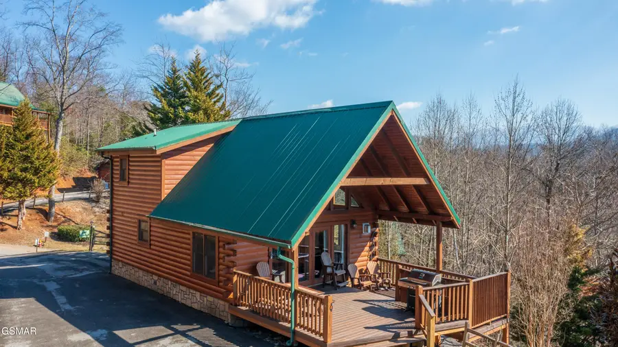 960 High Mountain Way, Gatlinburg, TN 37738 - #2