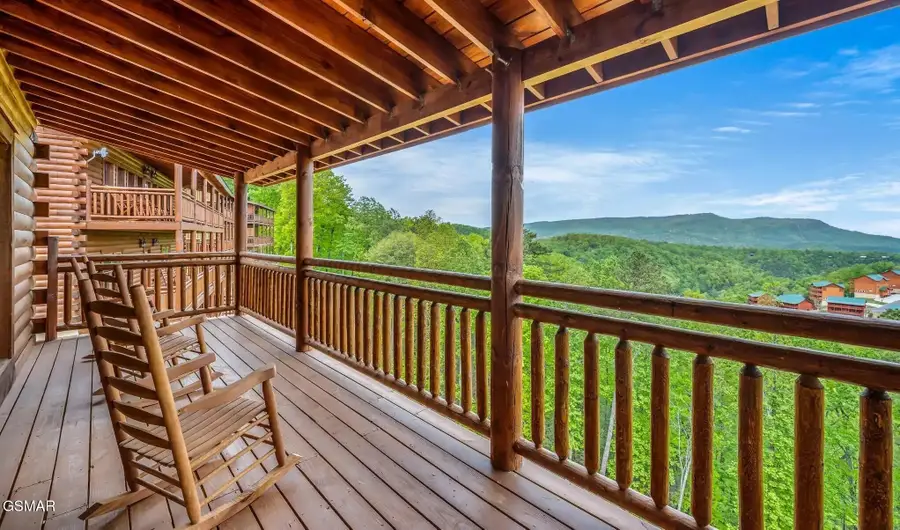 3710 Tilda Hilltop Way, Sevierville, TN 37862 - #3