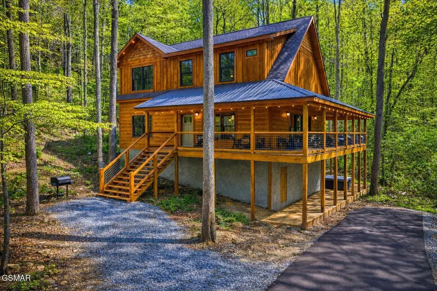 3045 Jones Creek Lane, Sevierville, TN 37862 - #2
