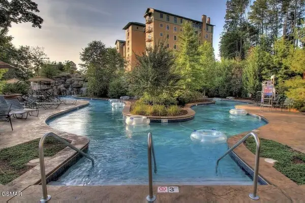 212 Dollywood Lane #UNIT 164, Pigeon Forge, TN 37863