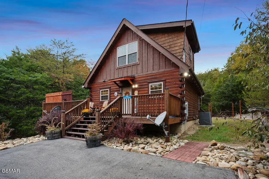 2594 Windfall Estates Drive, Sevierville, TN 37876 - #2