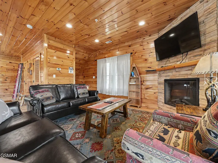 780 Mountain Stream Way, Gatlinburg, TN 37738 - #3