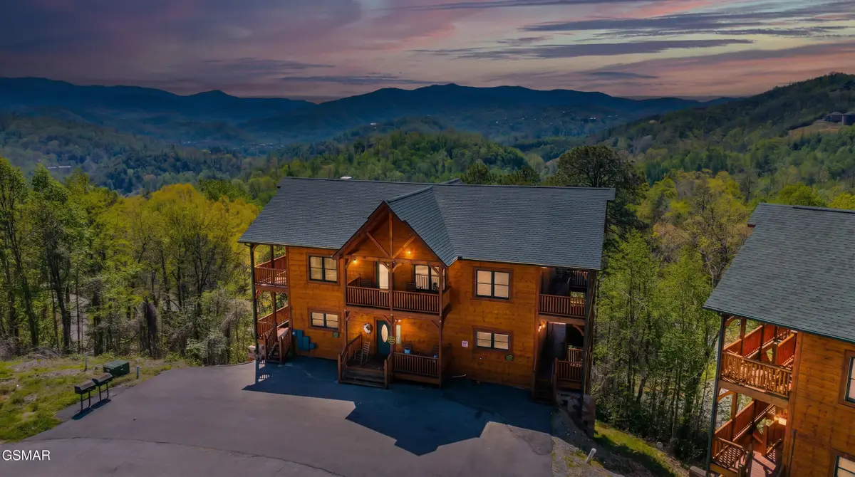 782 Park Vista Way, Gatlinburg, TN 37738 - #1