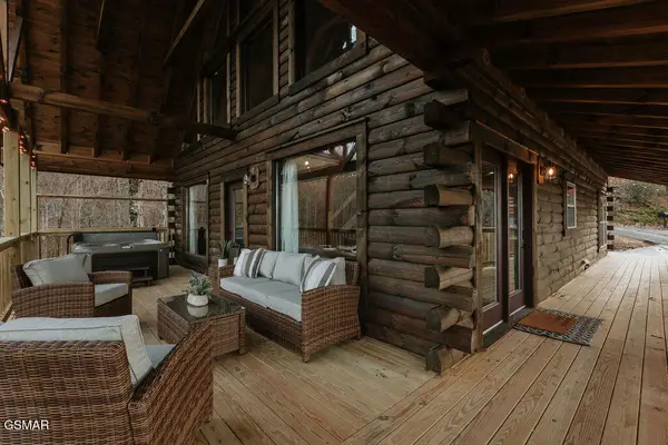 3106 Donegal Way, Sevierville, TN 37862