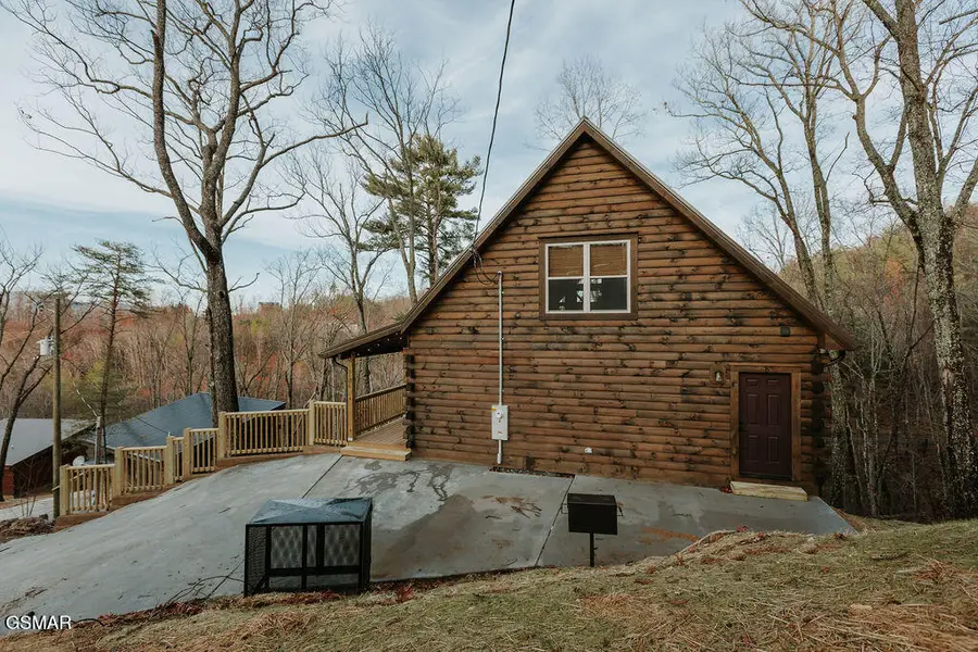 3106 Donegal Way, Sevierville, TN 37862 - #2