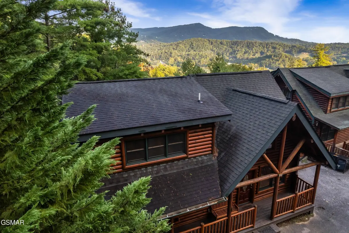 2216 Quiet Valley Way, Sevierville, TN 37862 - #1