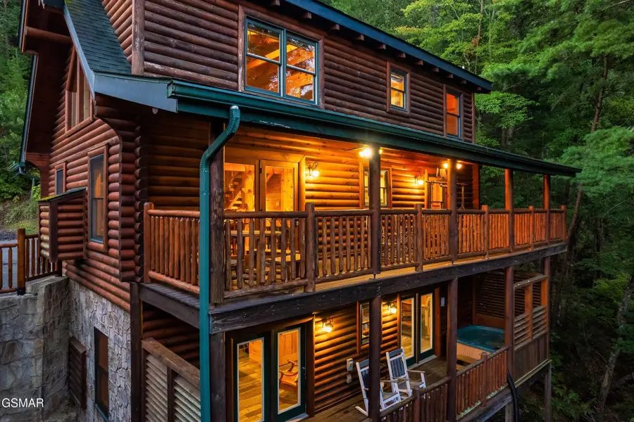 2216 Quiet Valley Way, Sevierville, TN 37862 - #3