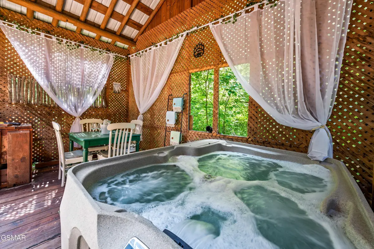 2338 Jims Way, Sevierville, TN 37876 - #1