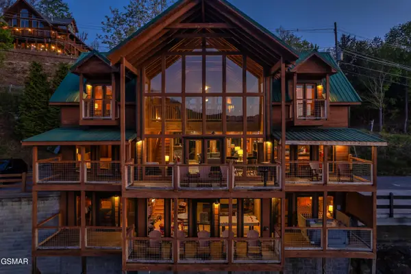 1177 Ski View Drive, Gatlinburg, TN 37738