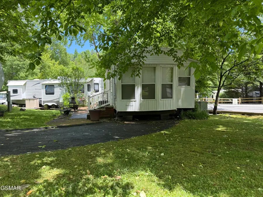 4229 E Parkway #10, Gatlinburg, TN 37738 - #3