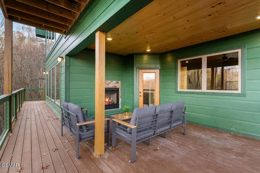 1857 Beach Front Drive, Sevierville, TN 37876 - #2