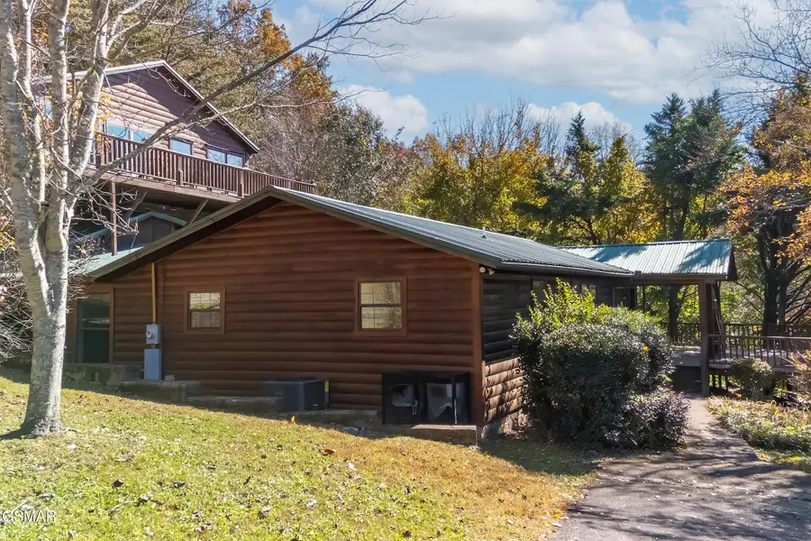 3588 Four Seasons Lane, Sevierville, TN 37862 - #2