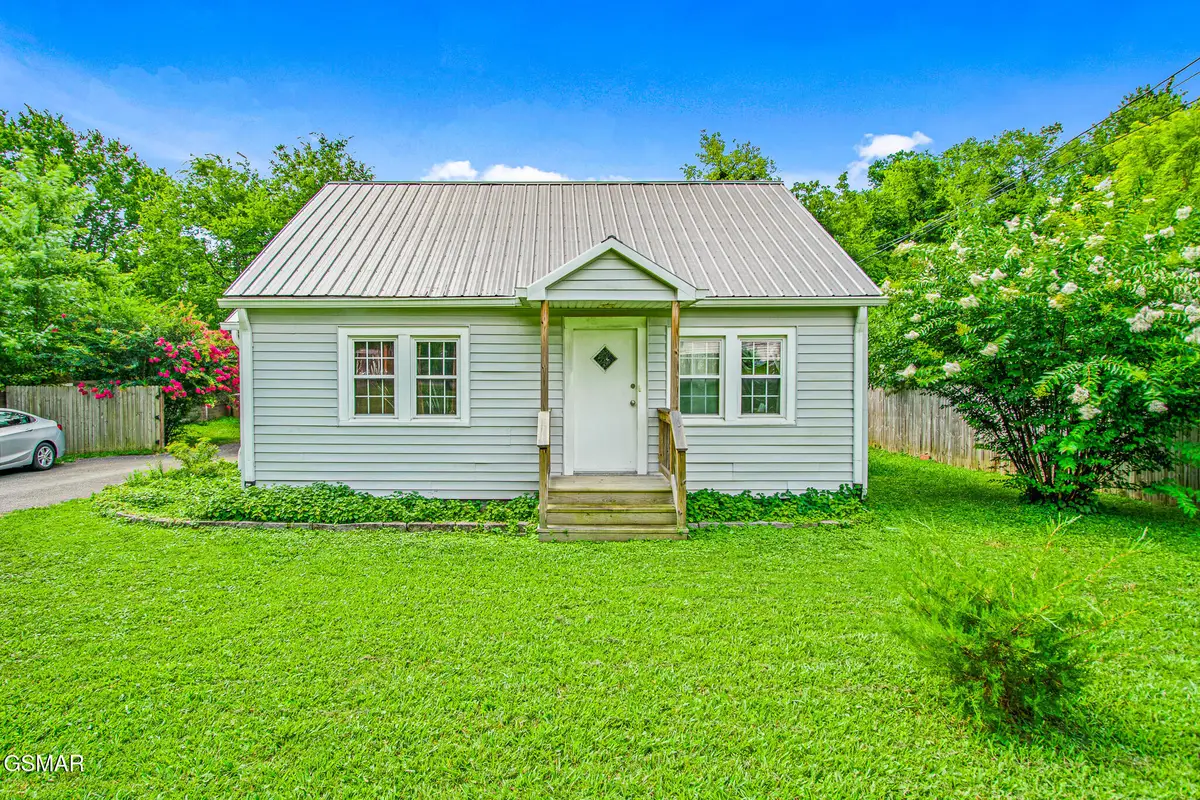 2404 Cedar Lane, Knoxville, TN 37918 - #1