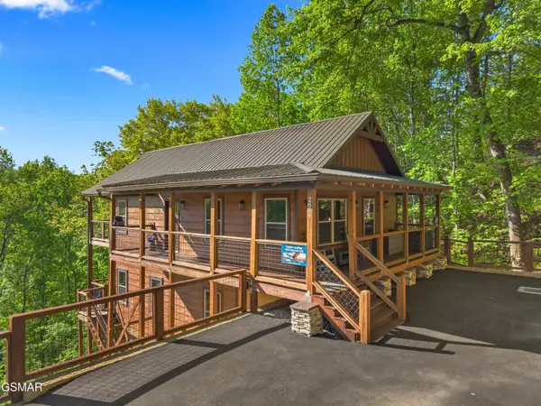 2624 Overholt Trail, Sevierville, TN 37862