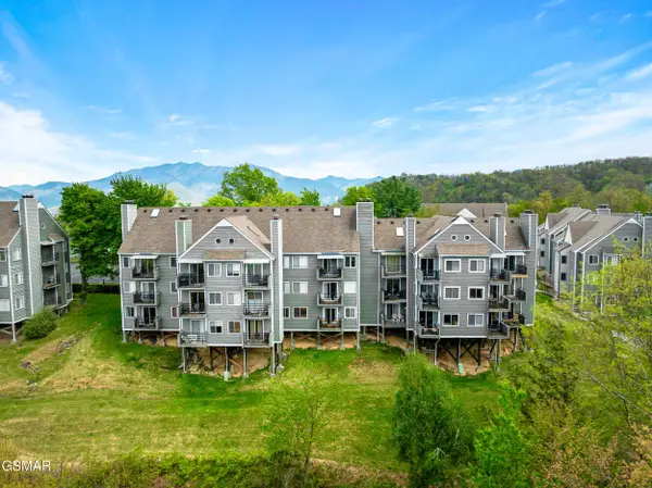 1260 Ski View Drive #APT 4308, Gatlinburg, TN 37738