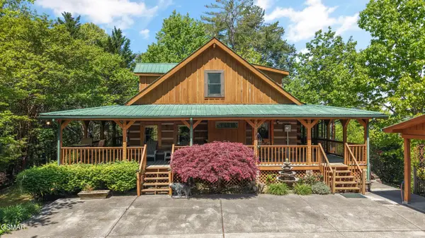 3694 Marian Lake Way, Sevierville, TN 37862