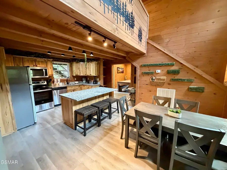 2211 Lake View Lane, Sevierville, TN 37876 - #3