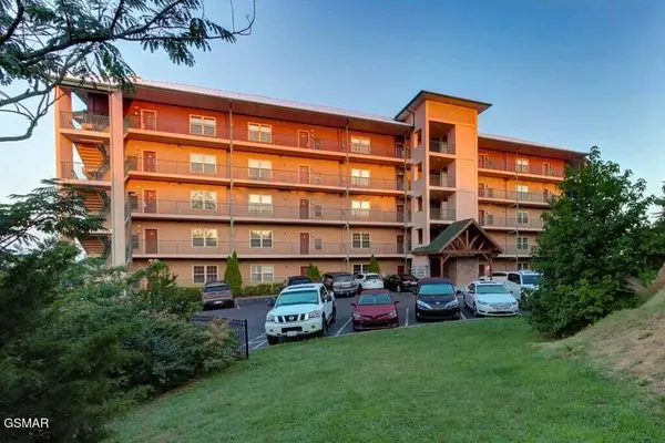 410 Big Bear Way #2001, Pigeon Forge, TN 37863