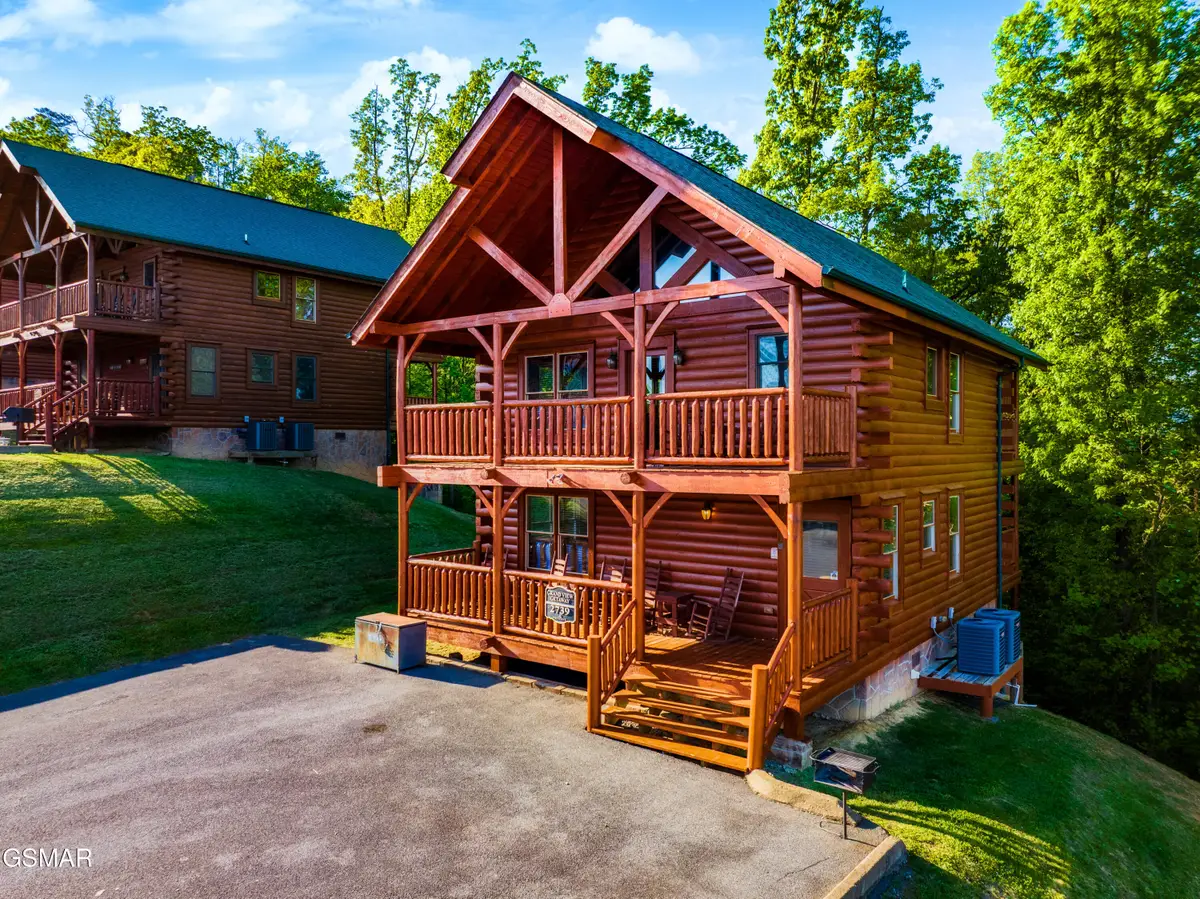 2739 Mountain Preserve Drive, Sevierville, TN 37862 - #1