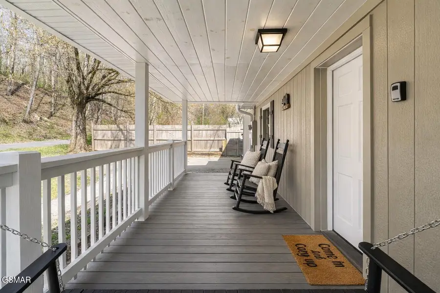 814 Gnatty Branch Road, Sevierville, TN 37876 - #3