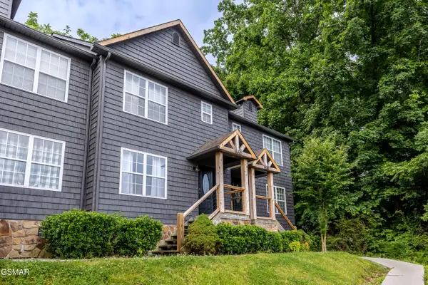 1440 William Holt Boulevard, Sevierville, TN 37862