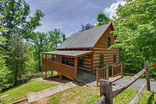 1723 Bluff Ridge Road, Sevierville, TN 37876