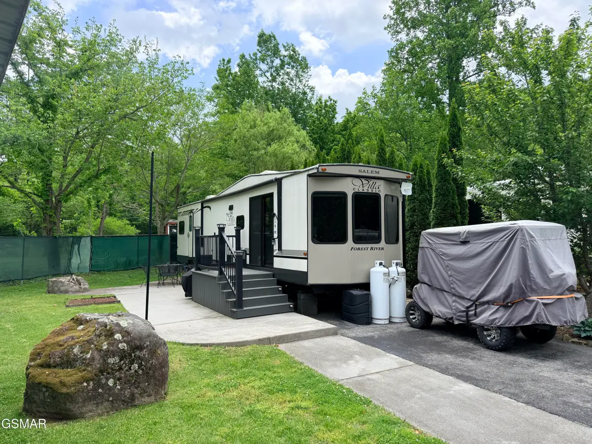 4229 E Parkway #181, Gatlinburg, TN 37738 - #1