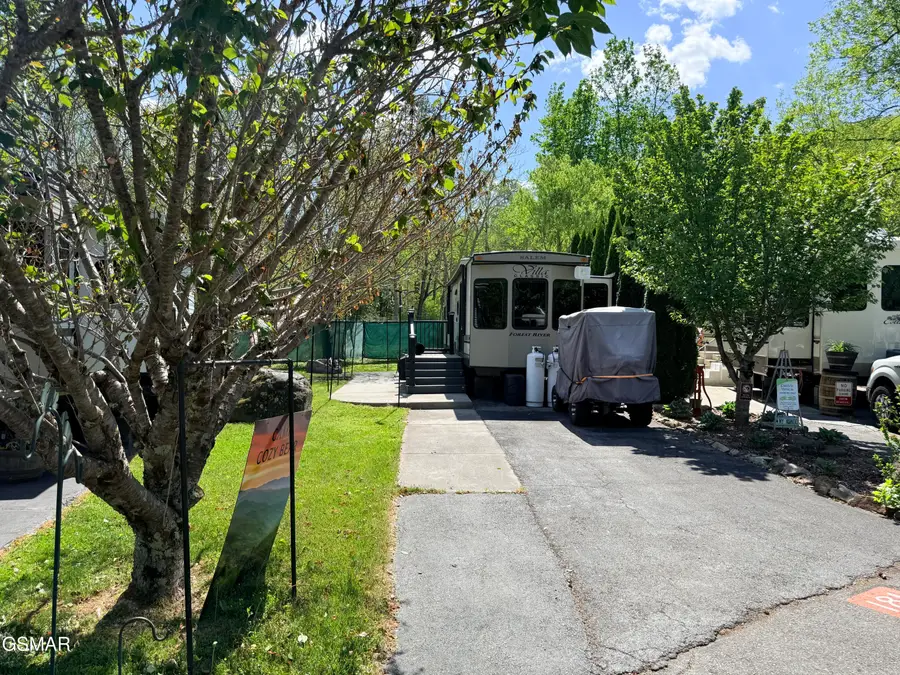 4229 E Parkway #181, Gatlinburg, TN 37738 - #2