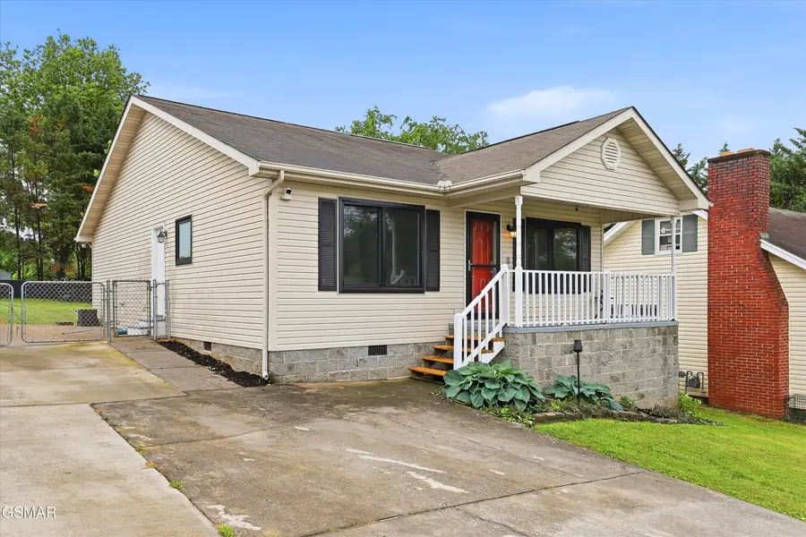 311 Henderson Street, Maryville, TN 37804 - #2