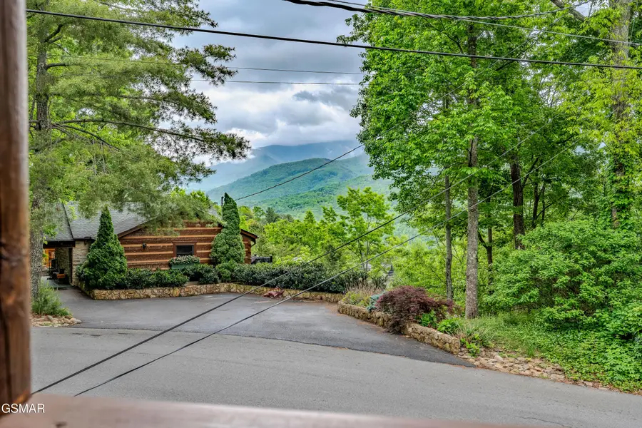 503 Deer Path Lane, Gatlinburg, TN 37738 - #2