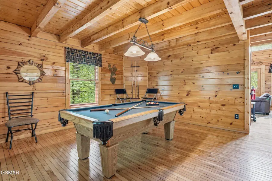 536 Forest Springs Dr, Gatlinburg, TN 37738 - #2