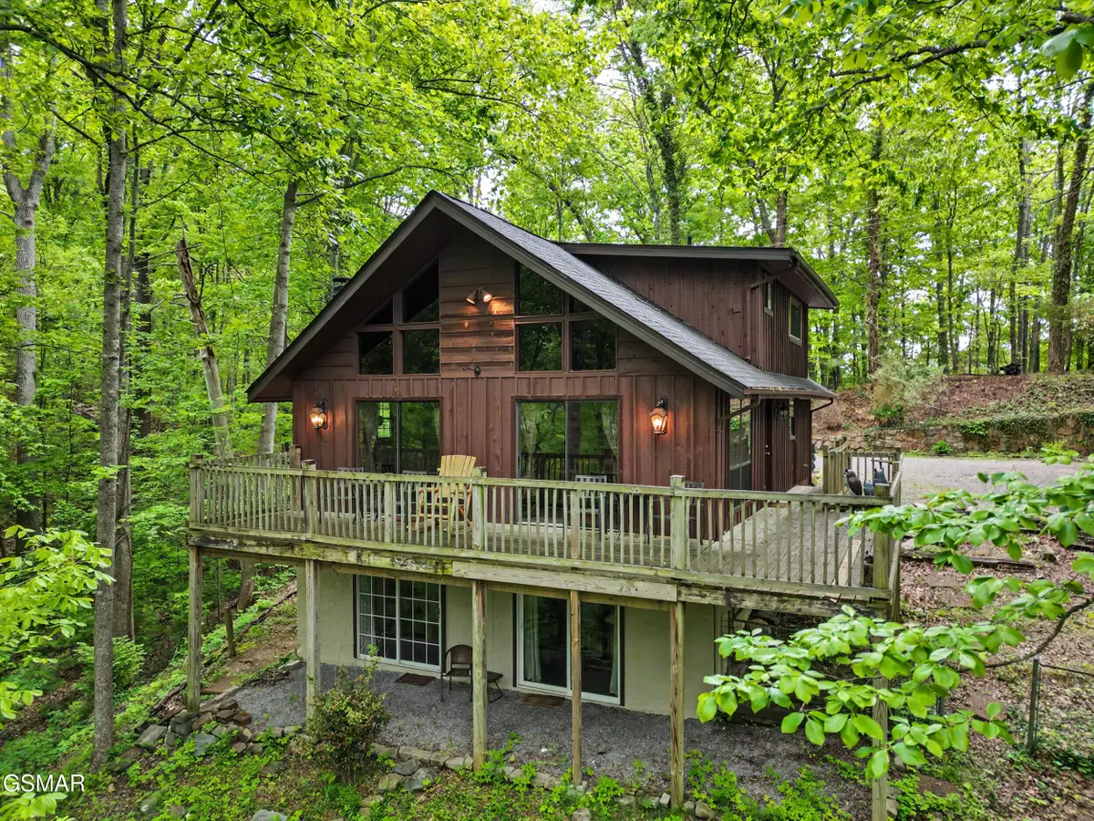 425 Hemlock Lane, Sevierville, TN 37876 - #1