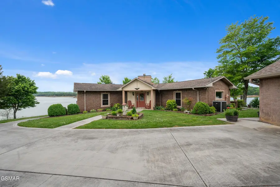 901 Lake Smoky Road, Sevierville, TN 37876 - #2