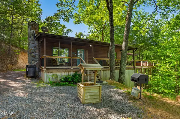 3430 Bear Mountain Lane, Sevierville, TN 37876