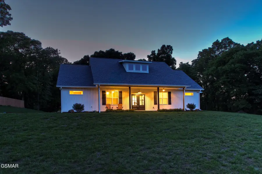 3882 Thomas Cross Road, Sevierville, TN 37876 - #2