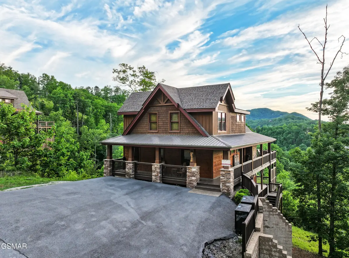 2344 Coopers Hawk Way, Sevierville, TN 37862 - #1