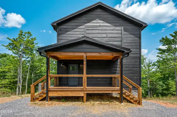 1874 Natures Lane, Sevierville, TN 37862
