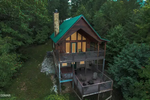 3813 Glenview Way, Sevierville, TN 37862