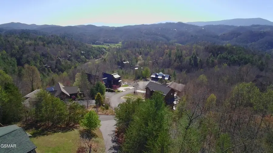 2821 Cedar Falls Way, Sevierville, TN 37862 - #2