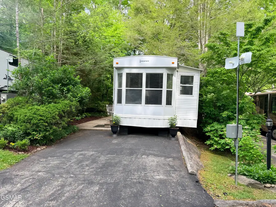 4229 E Parkway #34, Gatlinburg, TN 37738 - #2