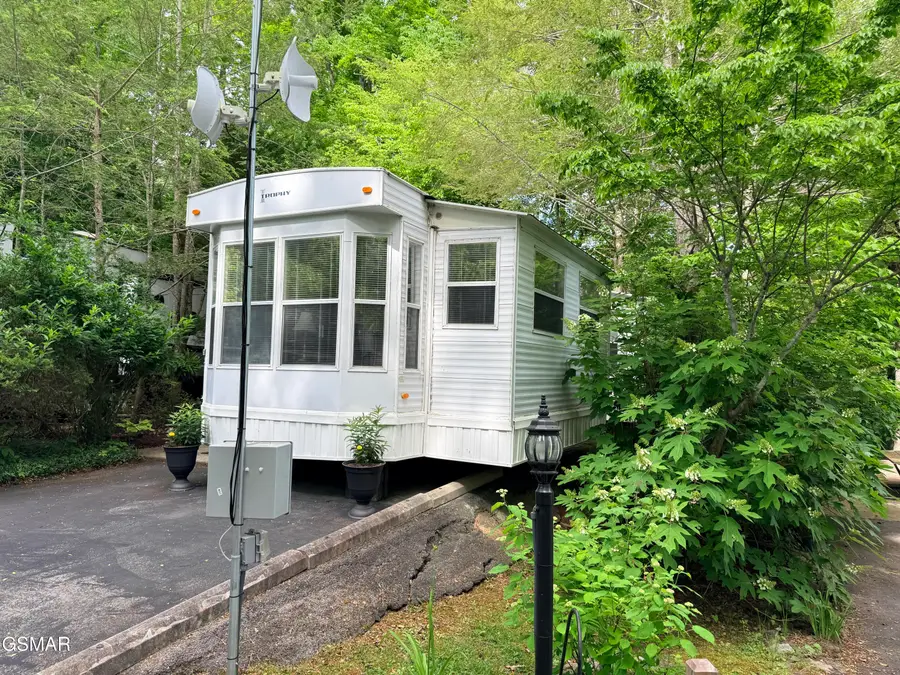 4229 E Parkway #34, Gatlinburg, TN 37738 - #3