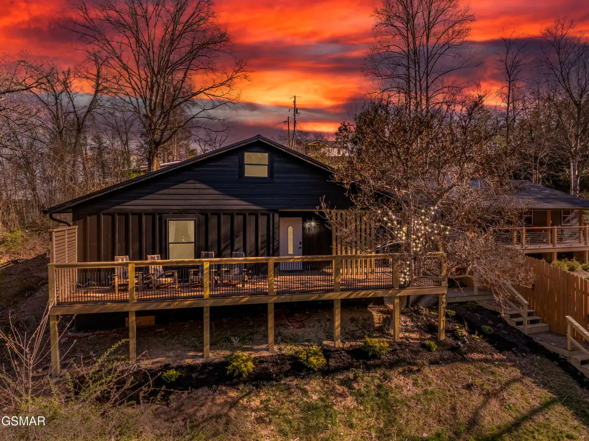 311 Indian Knob Circle, Pigeon Forge, TN 37863 - #1