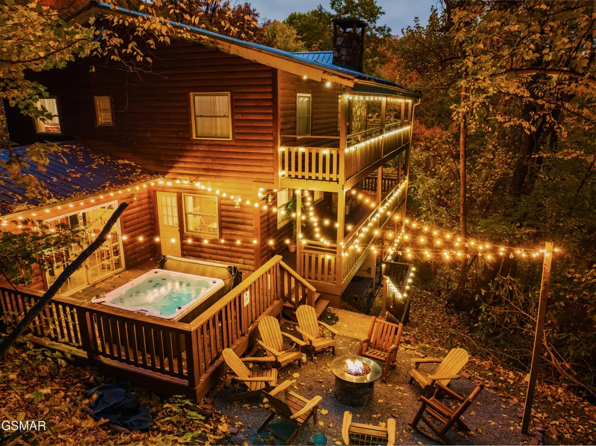 1318 N Baden Drive, Gatlinburg, TN 37738 - #1