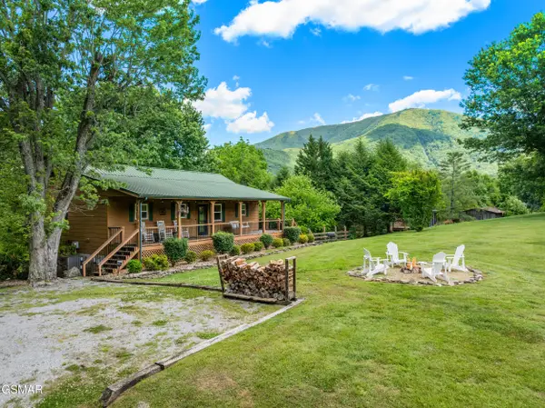 3381 Mattox Cemetery, Sevierville, TN 37862